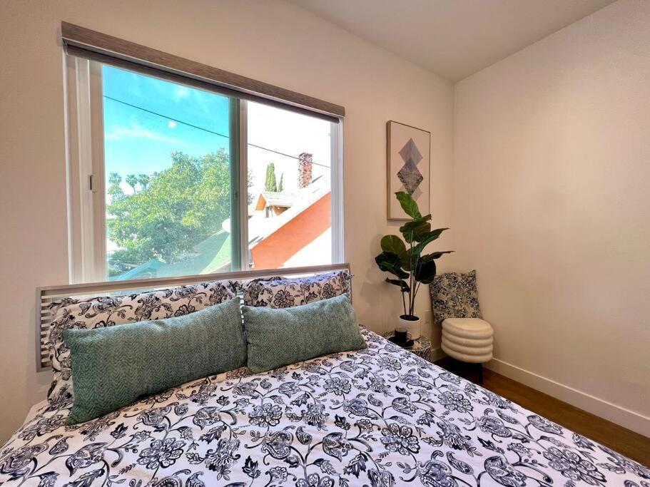 Luxury K-Town Dwelling With Private Rooftop Deck. Los Angeles Kültér fotó
